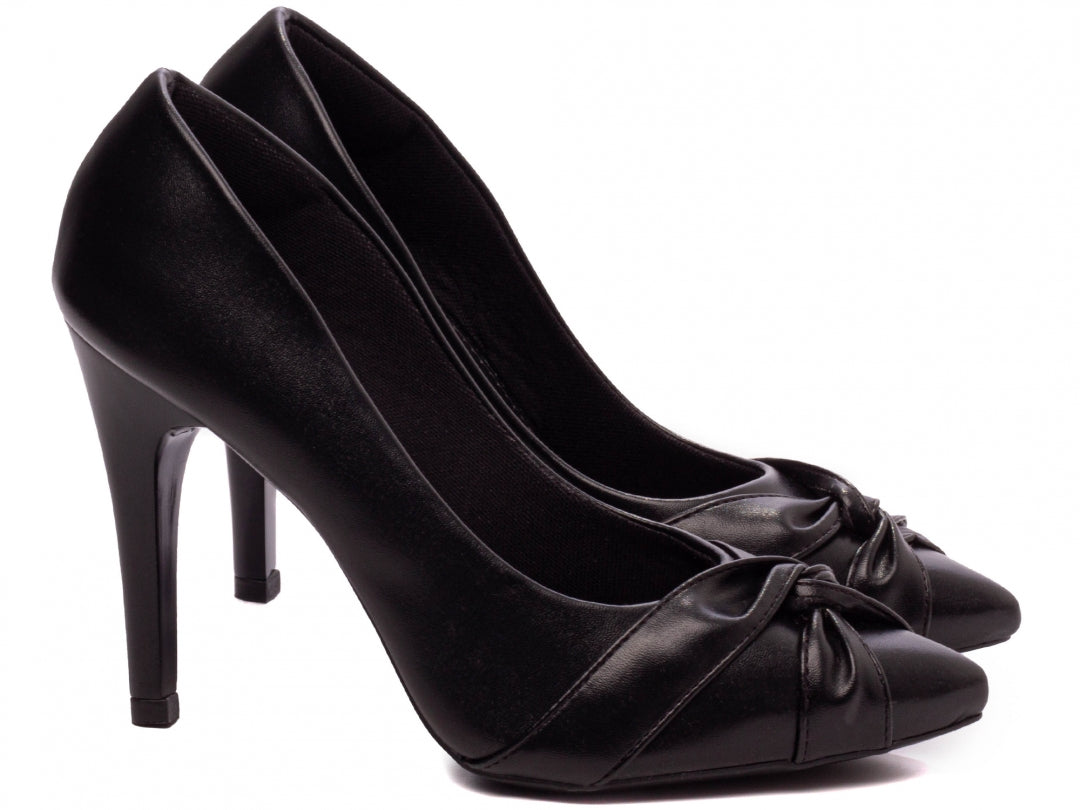 Pointed Toe Pump Shoe