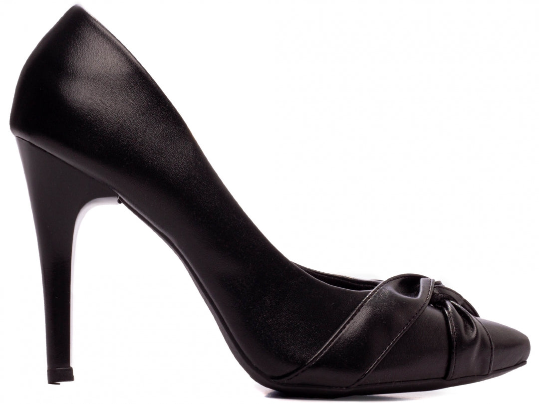 Pointed Toe Pump Shoe