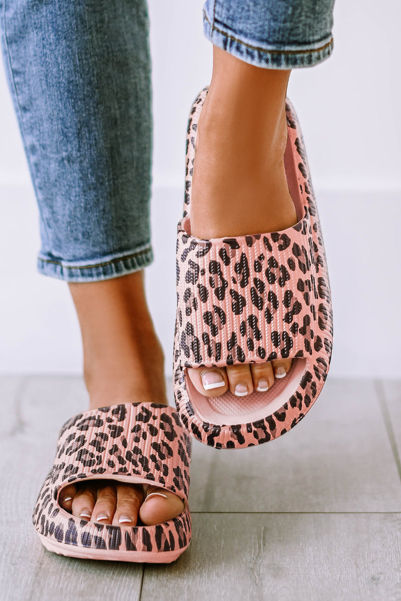 Chinelo Cloud Slides com estampa Leopardo