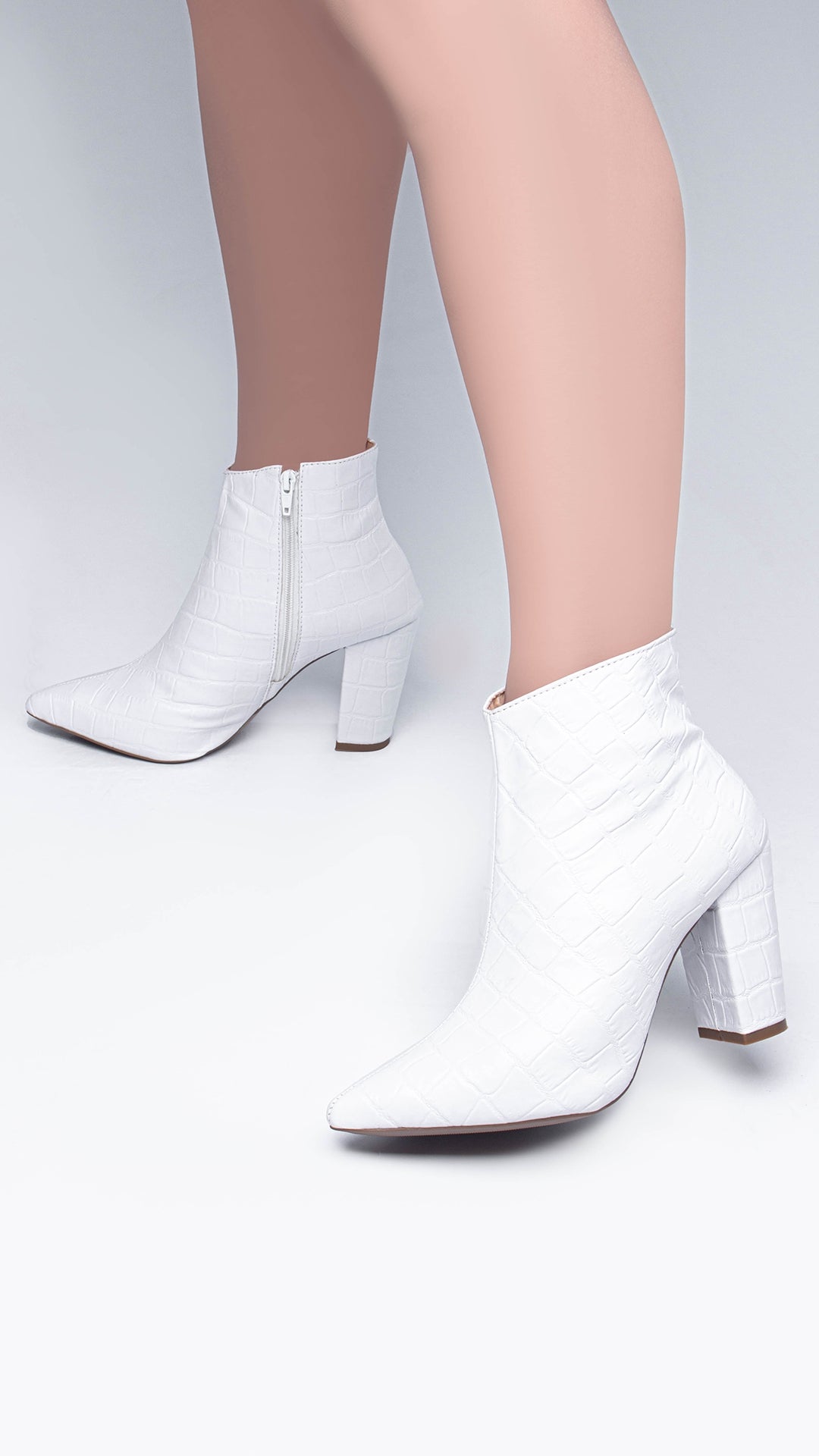 Women's Pointed Toe Boots