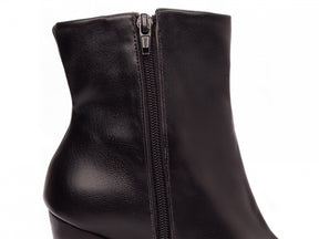 Short Boot: Perfect for Everyday Wear