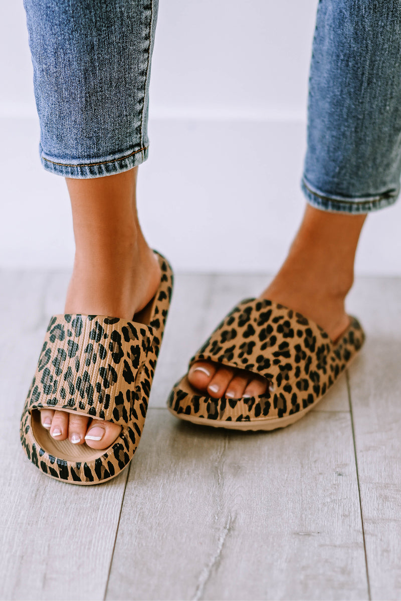 Chinelo Cloud Slides com estampa Leopardo